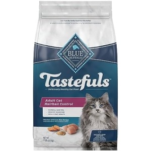 Blue Buffalo Tastefuls Hairball Control Natural Adult Dry Cat Food, Chicken, 7lb bag