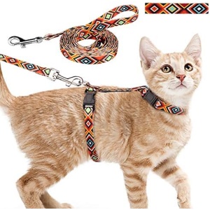 Cat Harness and Leash Set Geometric Pattern Escape Proof Adjustable for Kitty Outdoor Walking(Orange)