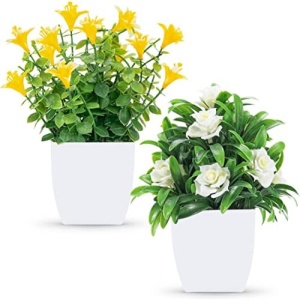 Der Rose 2 Packs Fake Plants Mini Artificial Faux Plants with Flowers for Home Office Table Room Farmhouse Decor Indoor