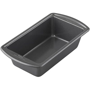 Wilton Advance Select Premium Non-Stick Loaf Pan, 9.25 x 5.25 Inches, Steel, Silver